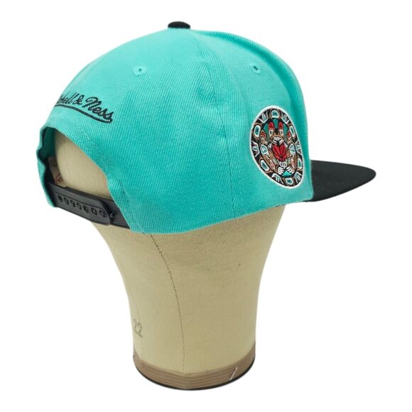 Vancouver Grizzlies Embroidered 3D Logo Snapback Cap Trucker Hat Mitchell Ness - Picture 14 of 14